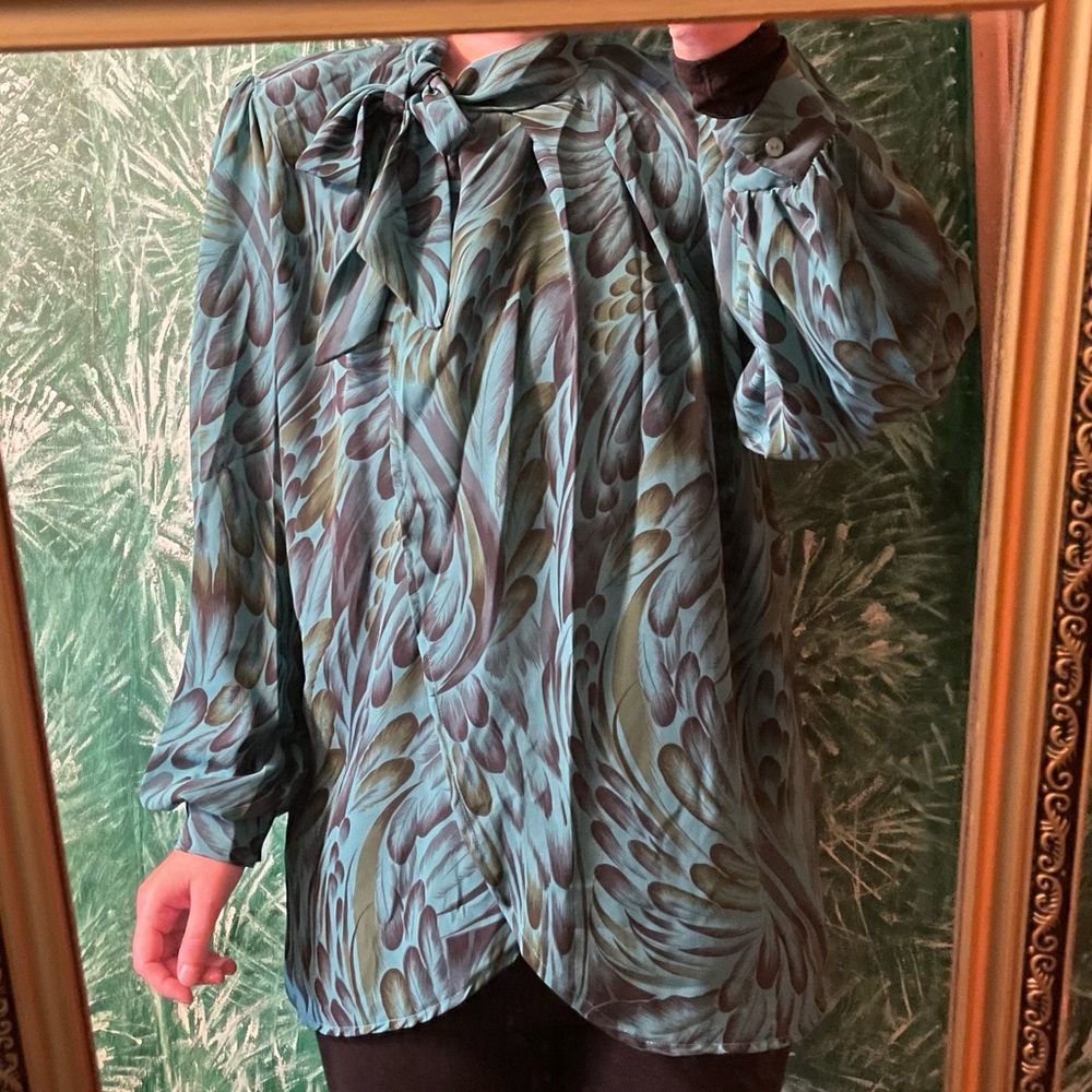 D’Allairds Feather Design Vintage Blouse